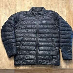 Arc'teryx Men's black Thorium AR